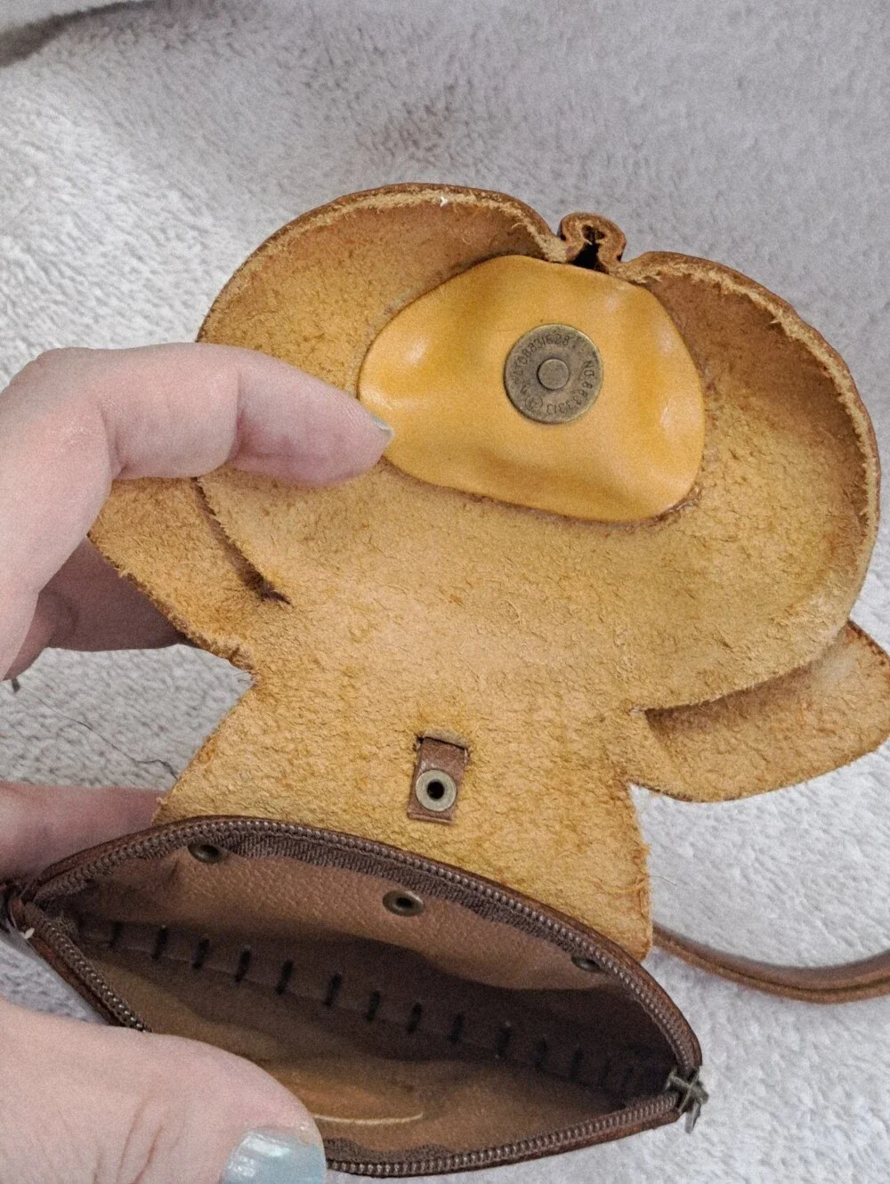 Handcrafted Novelty Pig Dog Face Leather Coin Wristlet Purse in Brown/Tan